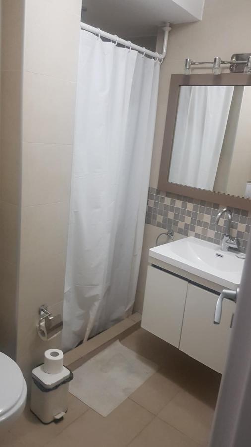 Grand Central Accommodation - Smardan Бухарест Экстерьер фото